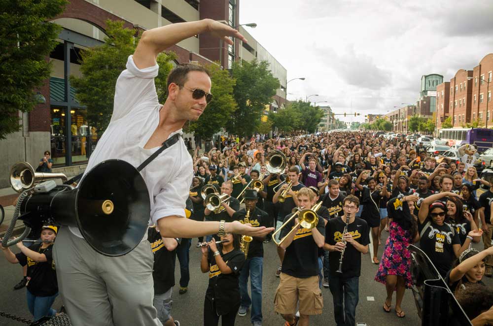 The VCU Peppas lead a parade down Broad Street